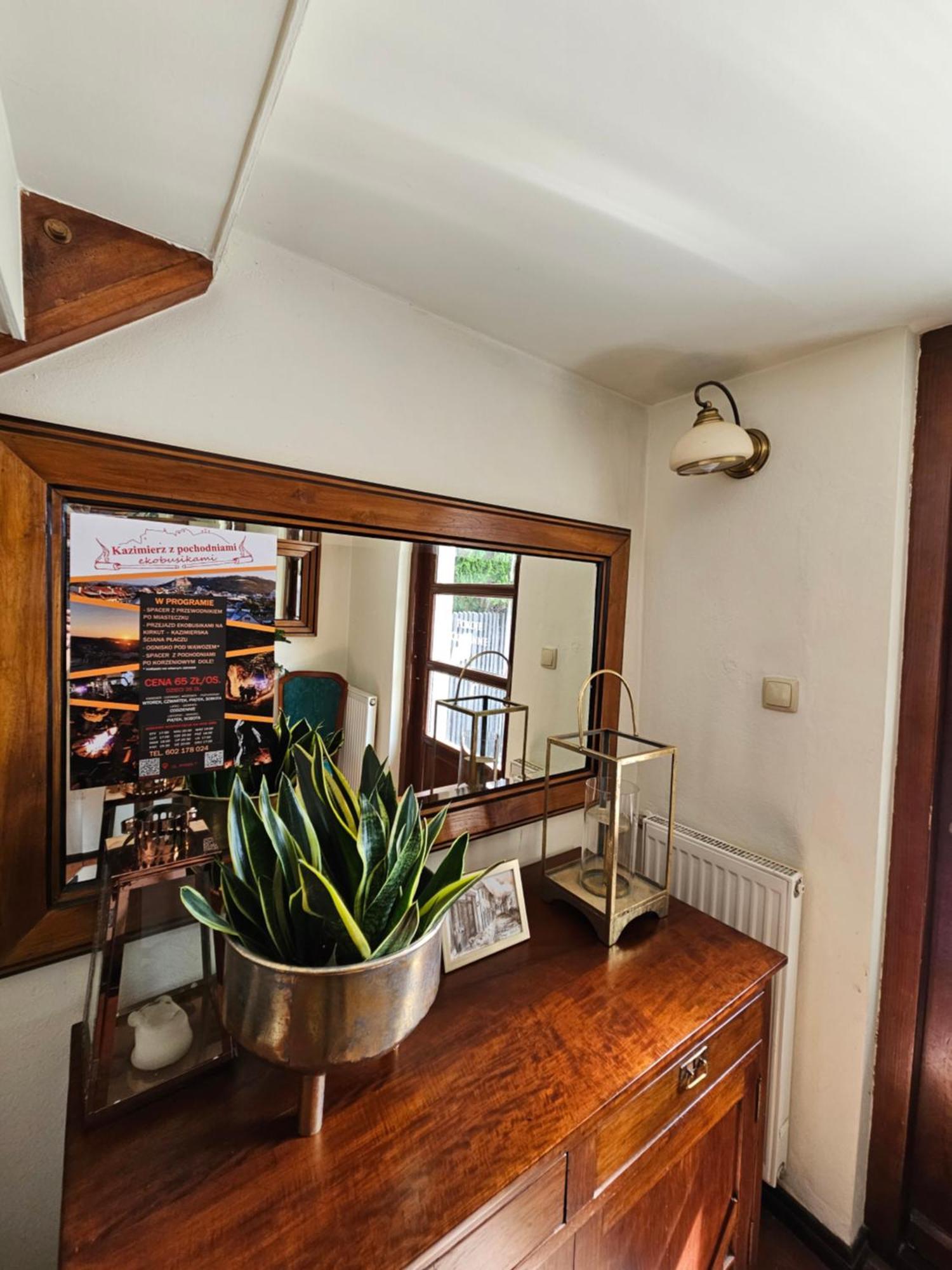 カジミエシュ・ドルニ Agharta Bed & Breakfast エクステリア 写真