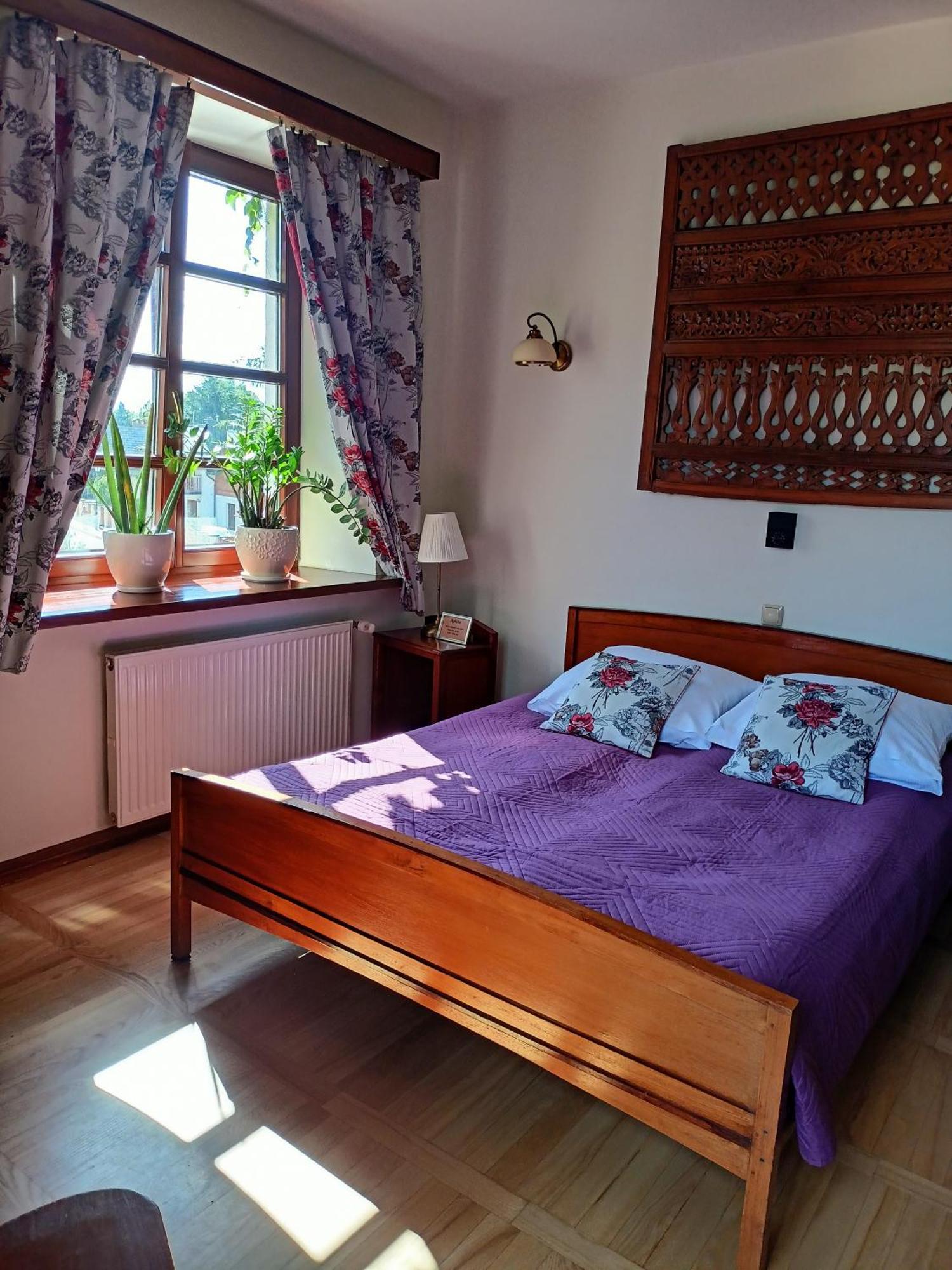 カジミエシュ・ドルニ Agharta Bed & Breakfast エクステリア 写真