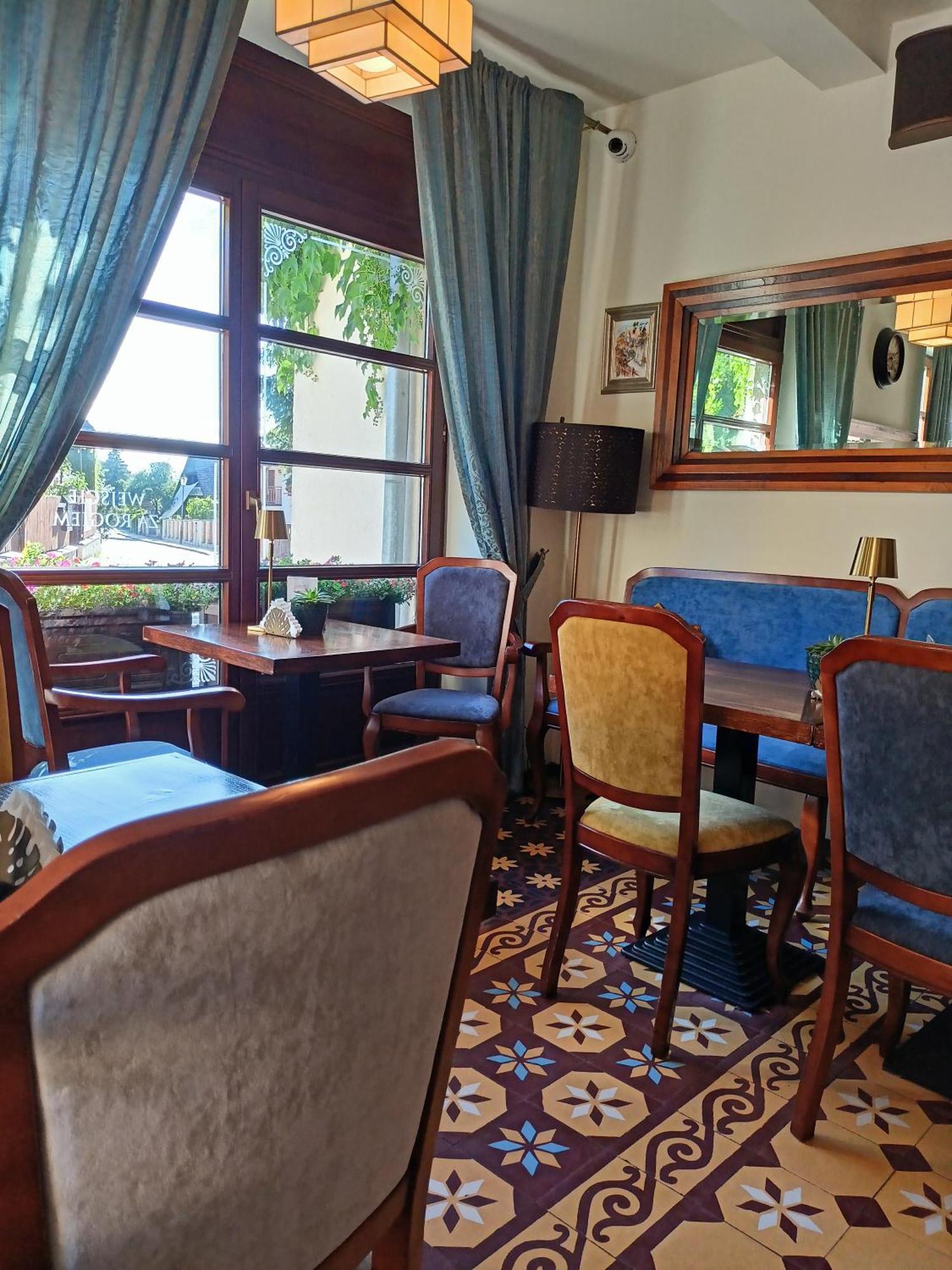 カジミエシュ・ドルニ Agharta Bed & Breakfast エクステリア 写真